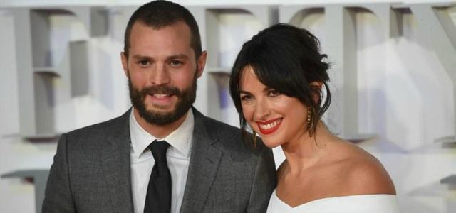 Các cặp đôi nổi tiếng phản ứng thế nào trước cảnh nóng của một nửa?-3