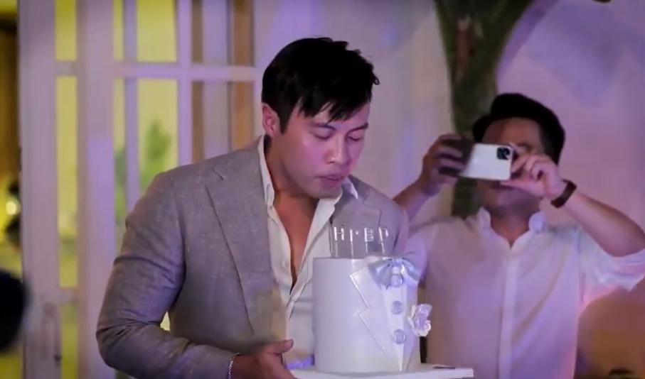 Mở tiệc sinh nhật sang xịn, Shark Khoa bị đại gia Minh Nhựa bóc mẽ toàn đồ free-2