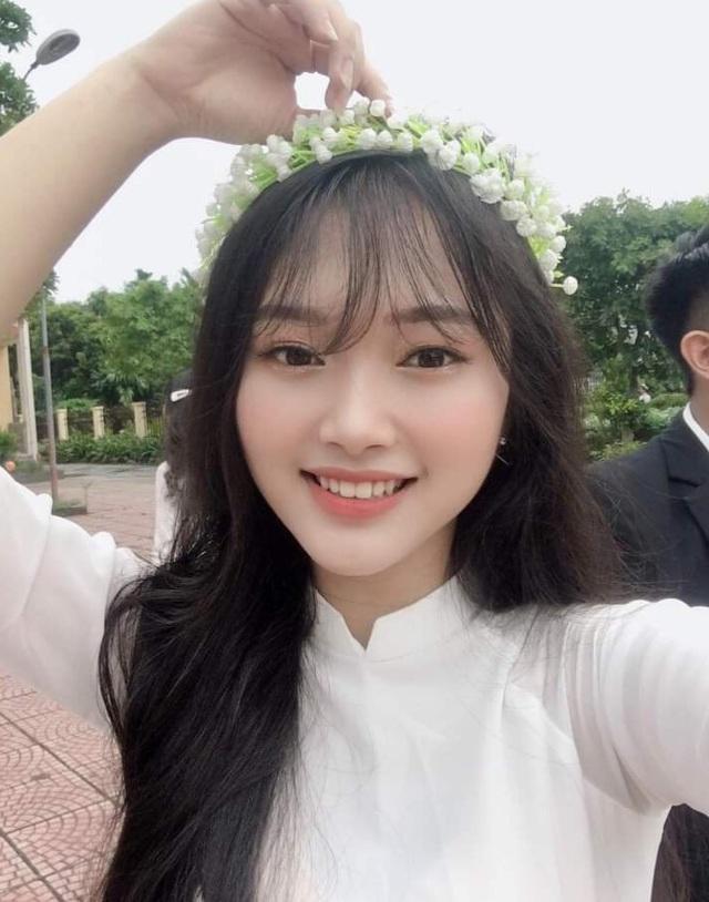 Những nữ sinh gây thương nhớ từ ảnh chụp lén của team qua đường-1