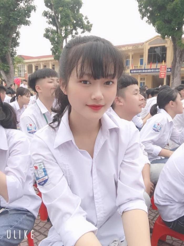 Những nữ sinh gây thương nhớ từ ảnh chụp lén của team qua đường-2