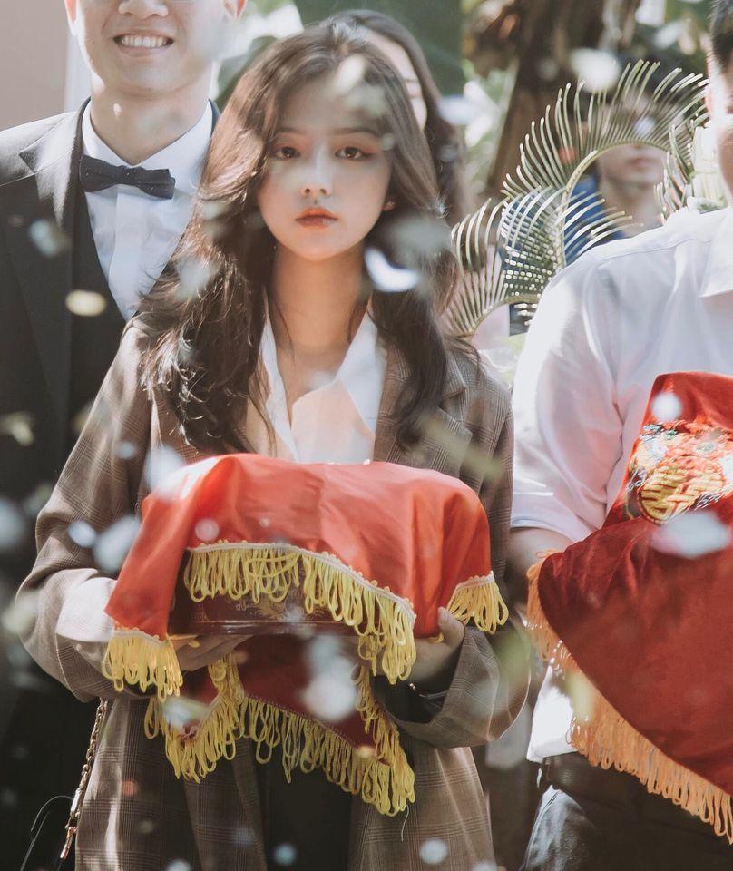 Những nữ sinh gây thương nhớ từ ảnh chụp lén của team qua đường-10