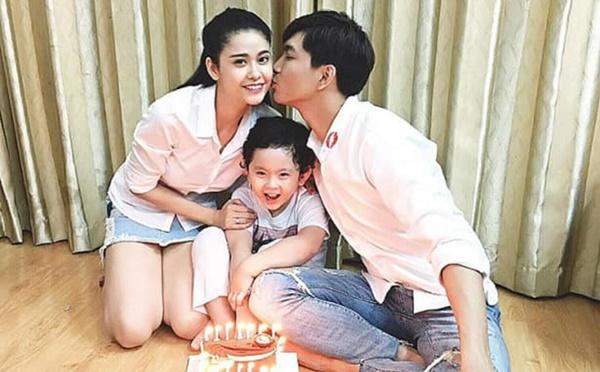 Tim bất ngờ khoe ảnh hôn Trương Quỳnh Anh-1