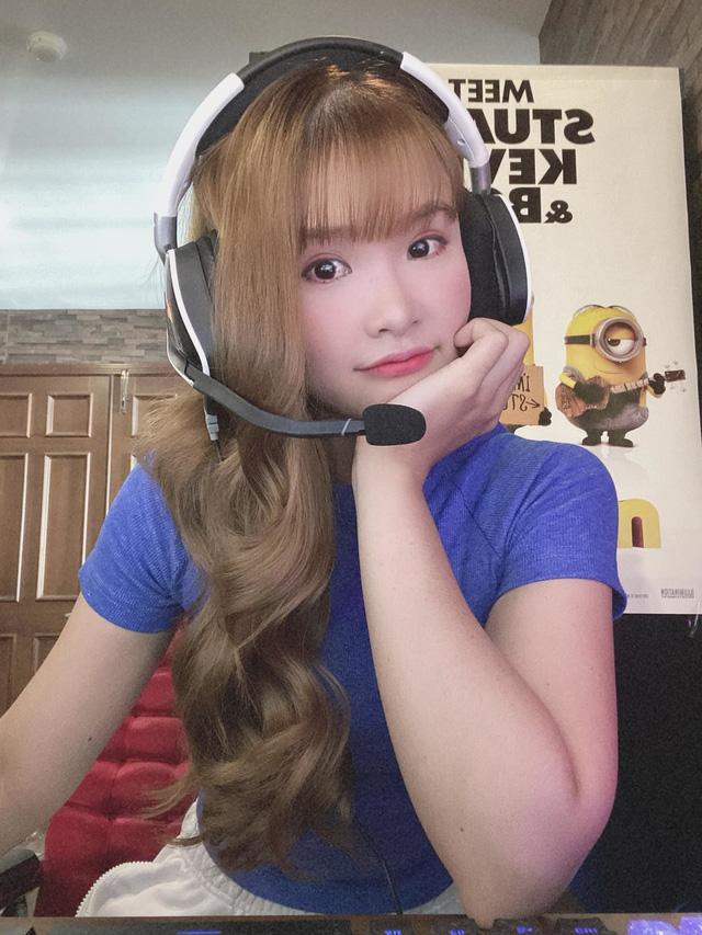 Vừa bắt đầu sự nghiệp streamer, Khởi My choáng váng bị fan đòi lại tiền donate-1