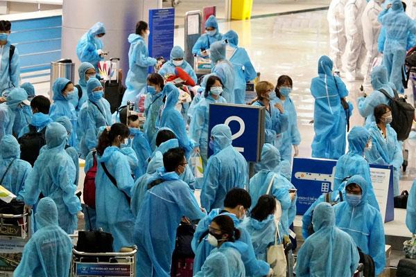 TP.HCM đề xuất hỗ trợ 27.500 nhân viên karaoke, bar, gym, mỗi người 1 triệu đồng-2