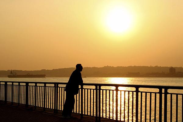 Trăng tròn Song Ngư và top các chòm sao dễ rơi vào trầm cảm nhất trong 3 ngày tới-2