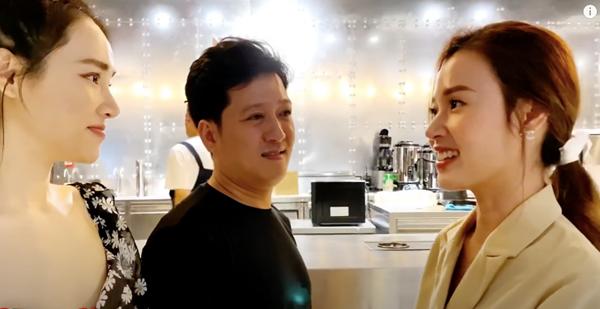 Nhã Phương và Midu tái ngộ sau 11 năm từ Những Thiên Thần Áo Trắng-1