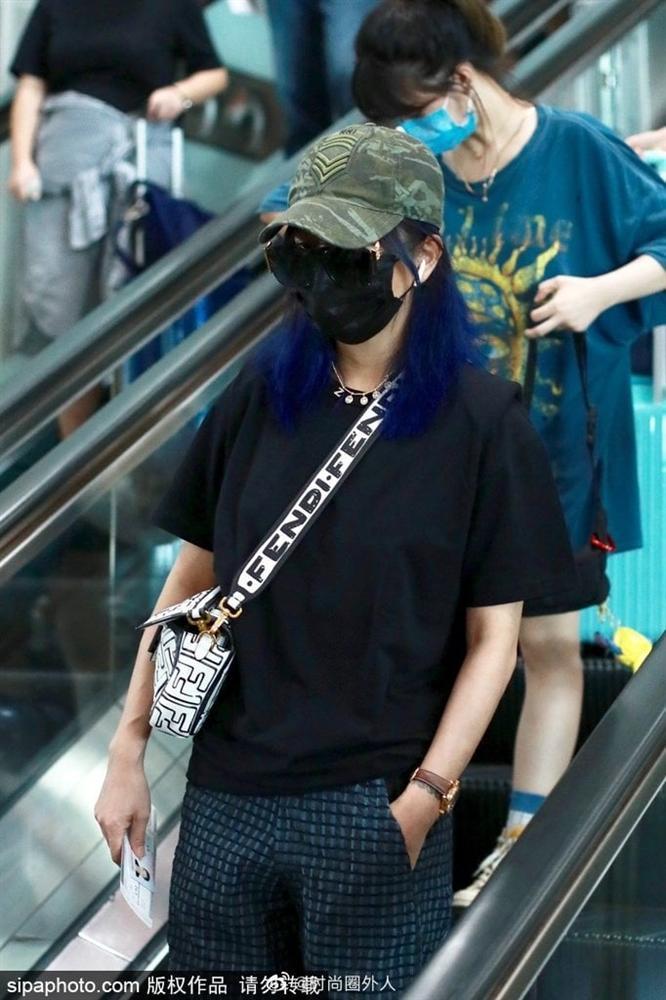 Triệu Vy đẹp xuất thần ở tuổi 44, không còn bóng dáng bà cô béo năm xưa-4