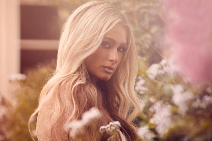 Paris Hilton từng bị 5 bạn trai bạo hành-1