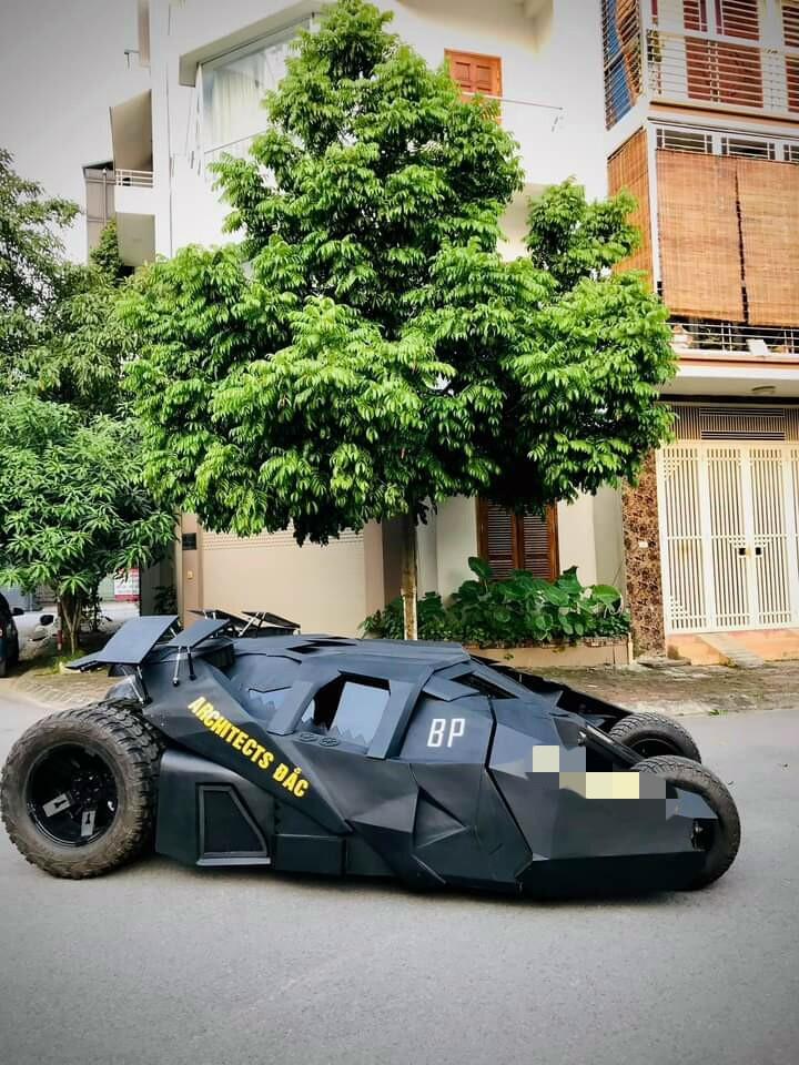 Nam sinh Đại học Kiến Trúc đầu tư 500 triệu bê siêu xe BATMAN từ phim ra đời thực-10