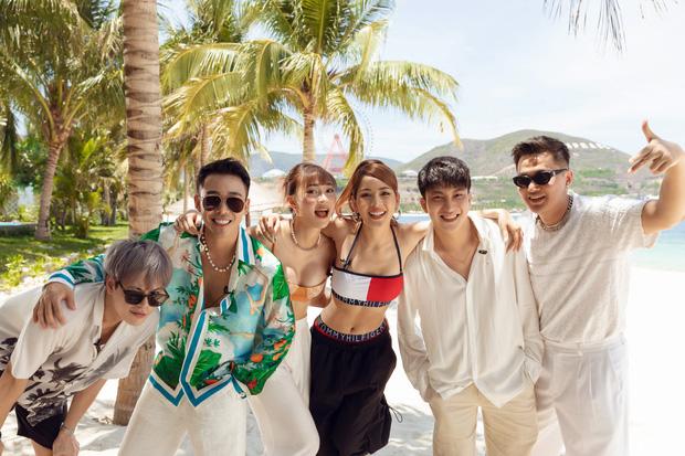 Loạt khoảnh khắc Sun Ht bức thở vòng 1, đúng là có công làm đẹp có ngày tha hồ khoe-1