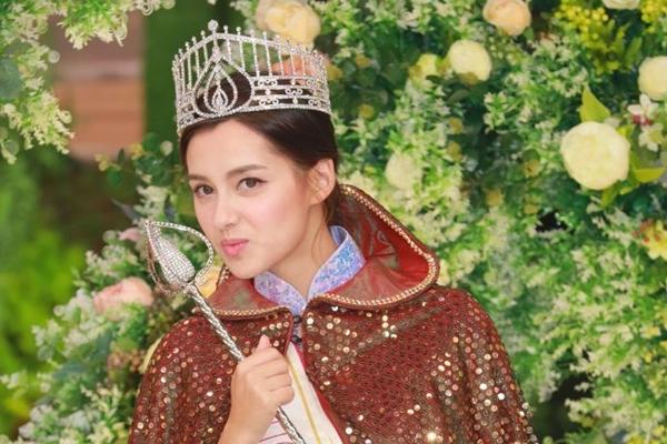 Sao nữ TVB đóng nhiều phim kiếm hiệp Kim Dung nhất bây giờ ra sao?-6