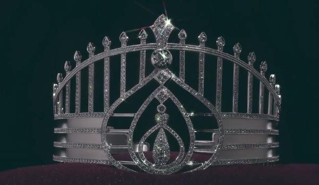 Vương miện Miss Hong Kong ngày càng rẻ-3