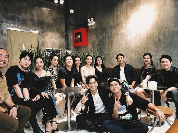 Đông Nhi phát tướng mũm mĩm, mặt mũi khác hẳn trong thai kì cuối-6