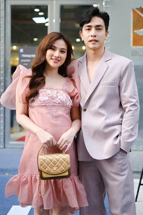 SAO MẶC ĐẸP: Lâm Vỹ Dạ lột xác không nhận ra - Hồ Ngọc Hà bầu bí mà ngày càng điệu đà-7