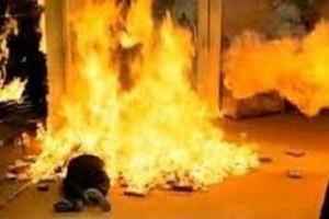 Vừa trở về từ trại cai nghiện, người đàn ông tự tẩm xăng tự tử-1