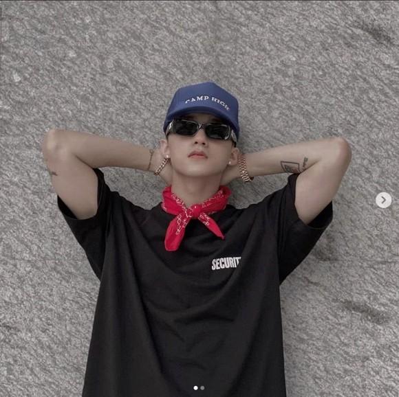 Đăng ảnh mới, Sơn Tùng M-TP lại bị soi diện đồ đôi với Thiều Bảo Trâm-1