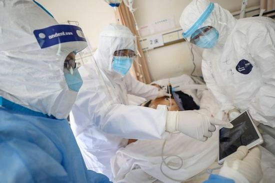 Bệnh nhân Covid-19 trẻ nhất trong số ca nguy kịch là người duy nhất tiên lượng tử vong