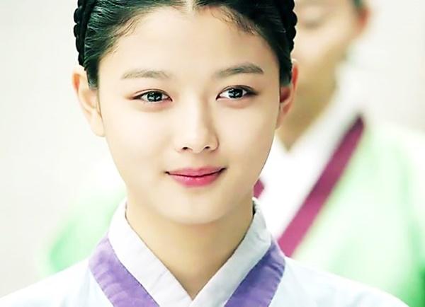 Chuyện chưa kể về nữ thần thế hệ mới Kim Yoo Jung-7