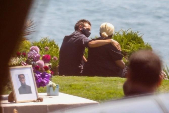 Các sao Black Panther đưa tiễn Chadwick Boseman-5