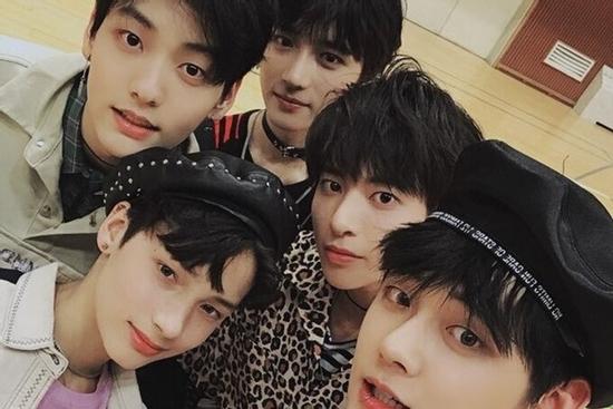 5 quy tắc nghiêm ngặt BTS, TXT phải tuân thủ tại Big Hit