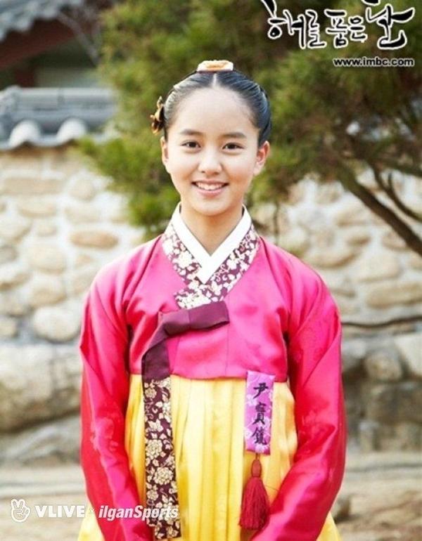 Bạn biết gì về ngọc nữ màn ảnh thế hệ mới Kim So Hyun?-3