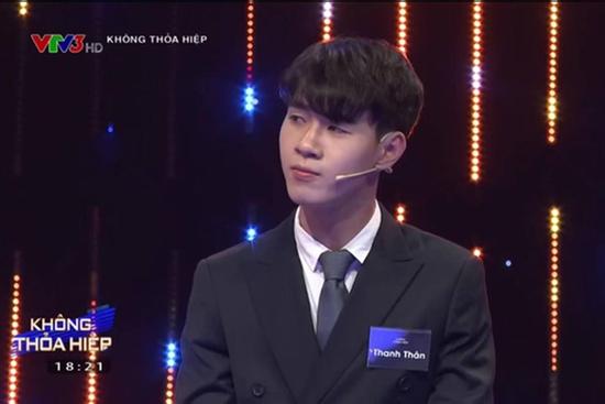 Lên sóng VTV3, cậu bạn 2k được hội mê trai lùng info vì combo mắt một mí, mũi thẳng tắp