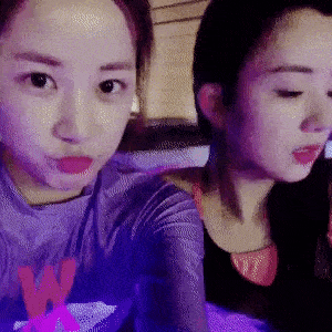 Loạt meme huyền thoại của ổ idols siêu lầy, trường tồn mãi mãi với thời gian-1