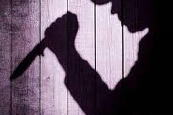 Đâm mẹ và 2 con của người tình rồi cứa cổ tự sát vì mâu thuẫn ái tình