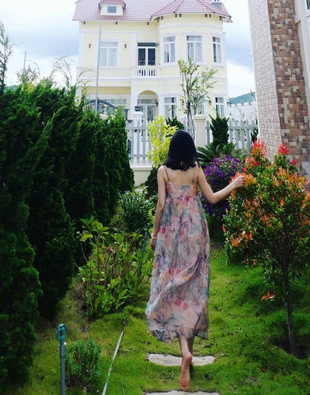 MC Tuấn Tú đăng ảnh chúc mừng sinh nhật vợ, nhan sắc nổi bật của bà xã chiếm trọn spotlight-8