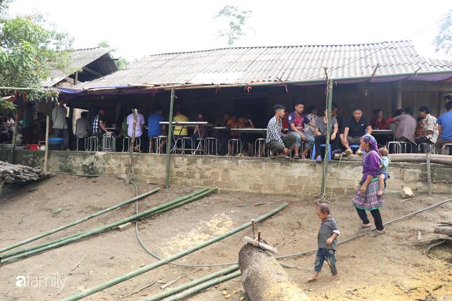Đám tang 3 em nhỏ sập cổng trường ở Lào Cai: Bát mì tôm trứng là bữa ăn cuối cùng của con-3
