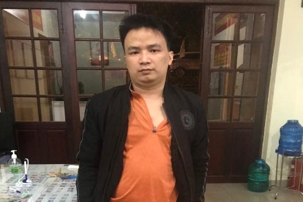 Bắt nhiếp ảnh gia rởm, tống tình tống tiền gái trẻ bằng clip nóng-1