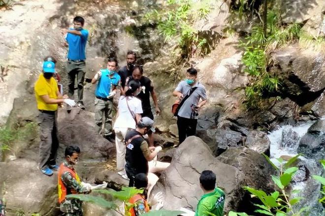 Tử vong vì ngã từ đỉnh thác nước khi selfie-2