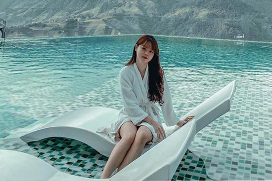 Mặc bikini bị kì thị ngoại hình, bạn gái Quang Hải đăng hẳn clip xéo xắt kẻ không ưa mình