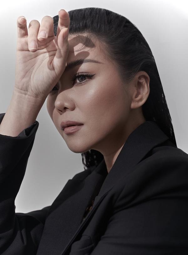 Thanh Hằng hóa thân thành Thái hậu Dương Vân Nga-1