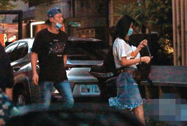 Hoắc Kiến Hoa - Lâm Tâm Như khoe dàn siêu xe chục tỷ gây choáng ngợp-4