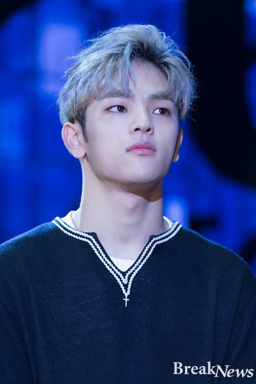 Ca sĩ Hàn bị cáo buộc tấn công tình dục nhiều cô gái-1