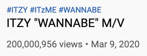 V-ARMY chơi lớn, tặng free gift mừng BREAK THE SILENCE: THE MOVIE công chiếu tại Việt Nam-6