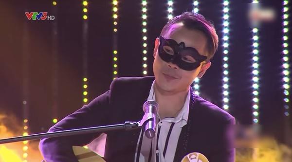 Lại Văn Sâm ngưỡng mộ khi Binz vừa đàn, vừa hát nhạc tình-2