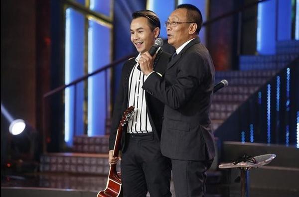 Lại Văn Sâm ngưỡng mộ khi Binz vừa đàn, vừa hát nhạc tình-6