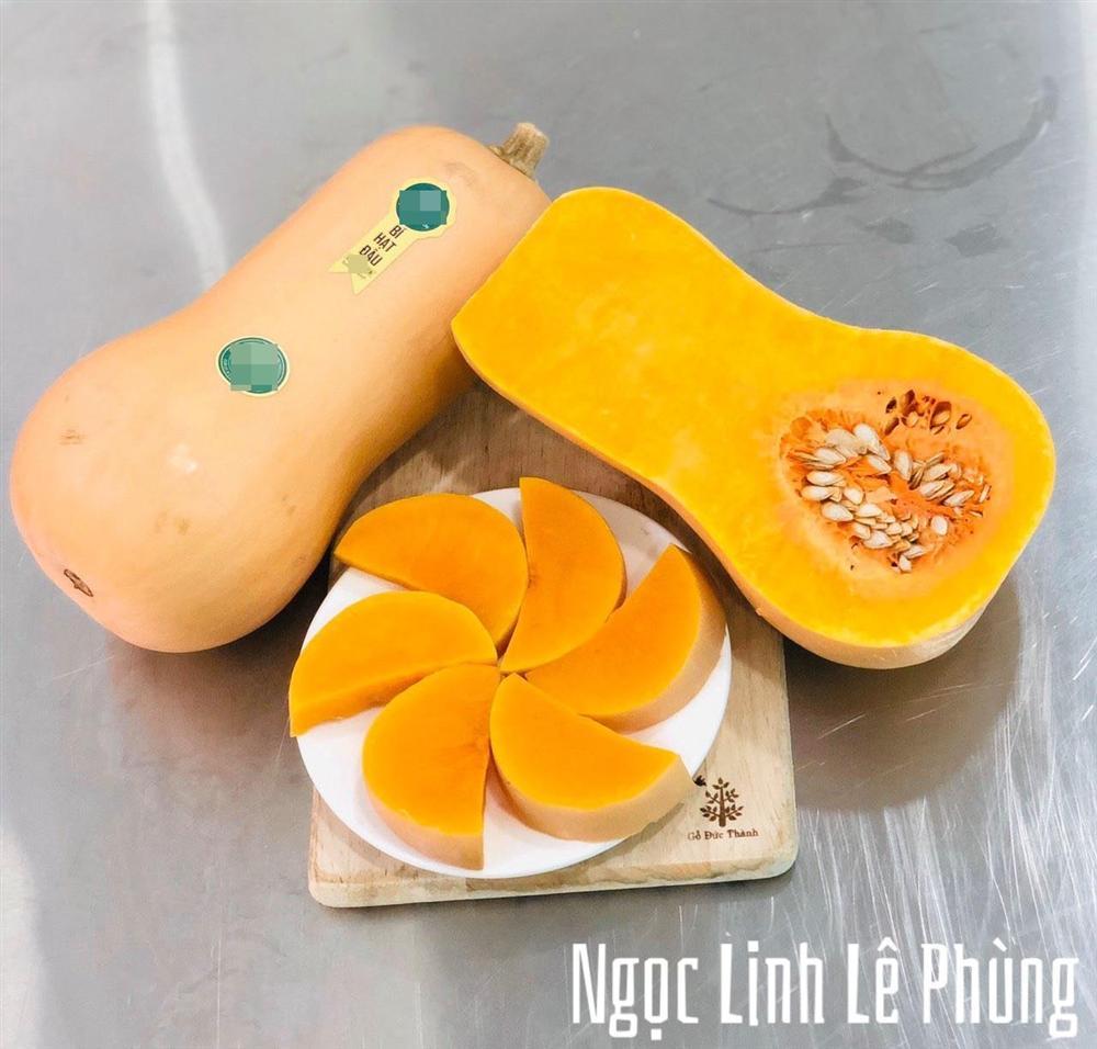 Học bí kíp nấu cháo bí đỏ của gái đảm Gia Lai cho bữa sáng nhẹ bụng, không béo mà đầy dinh dưỡng-1