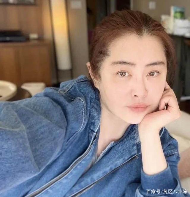 Vẻ đẹp khuynh thành của Vương Tổ Hiền ở tuổi 20-8