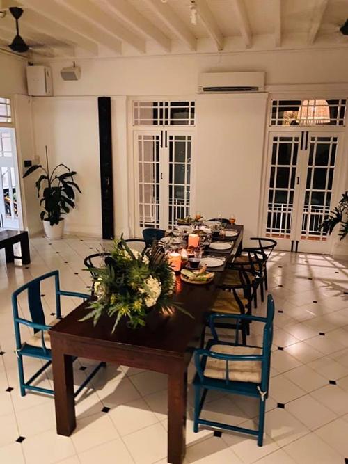 Bằng Lăng đãi tiệc trong nhà cổ 800 năm tuổi-2