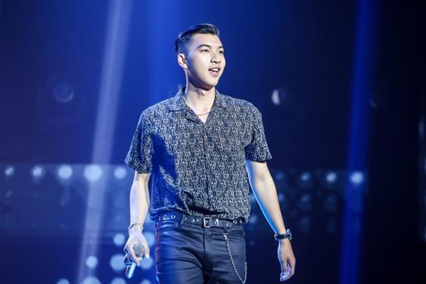 Netizen chỉ trích King Of Rap vì sân khấu tối, beat dìm thí sinh, luật khó hiểu...-9