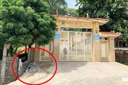 Sập tường trước cổng trường ở Nghệ An, đè chết học sinh lớp 5