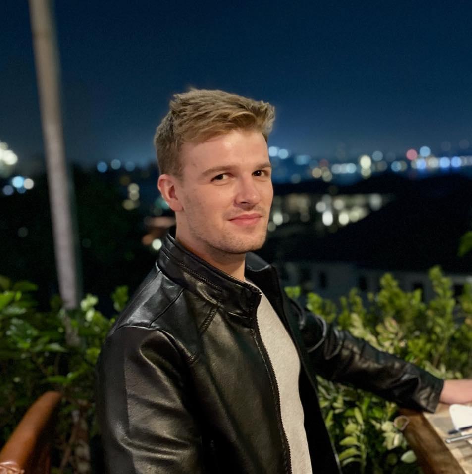 Cực phẩm giáo viên trường người ta, dân thường mà cứ tưởng siêu sao Hollywood-9