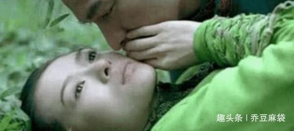 Cảnh hôn cay đắng nhất của Chương Tử Di, sau khi quay xong ốm 5 ngày không ăn được cơm-2