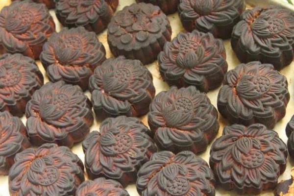 Học ngay cách làm bánh trung thu lạ mà quen, mang biếu tặng vừa ngon vừa chất-3