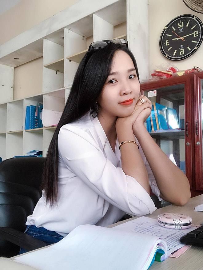 Nhan sắc hội chị dâu của sao: Chị dâu Bảo Thy bốc lửa, chị dâu Hà Hồ gây ngạc nhiên-9