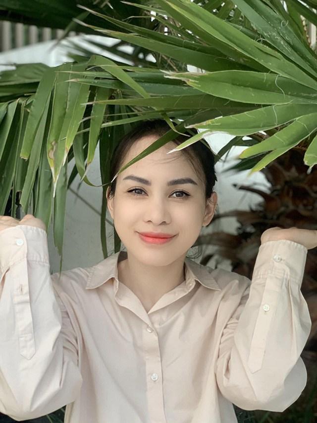 Nhan sắc hội chị dâu của sao: Chị dâu Bảo Thy bốc lửa, chị dâu Hà Hồ gây ngạc nhiên-25