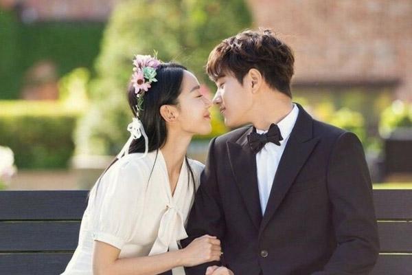 Chỉ một tin nhắn biết tin gì chưa mà bạn trai giận hờn cả buổi chê gái hư-3